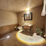 Memories Cave House (Adults Only) Hotel