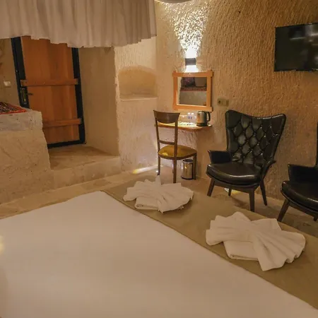 Memories Cave House Adults Only 12 *