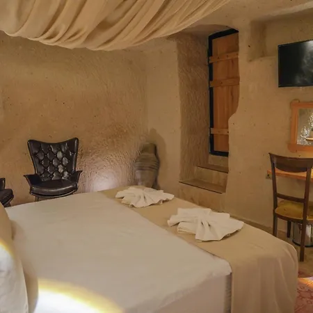 Memories Cave House Hotel *