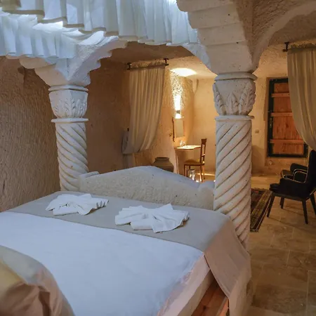 Memories Cave House