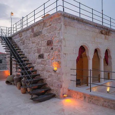 Memories Cave House Hotel