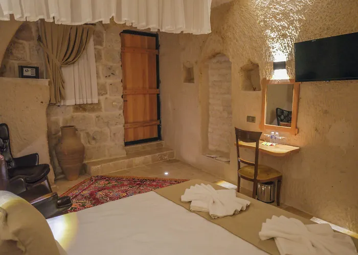 Memories Cave House Adults Only 12 *