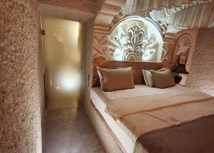 Memories Cave House Adults Only 12 *