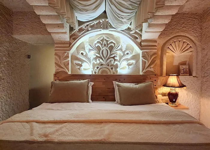 Memories Cave House Adults Only 12